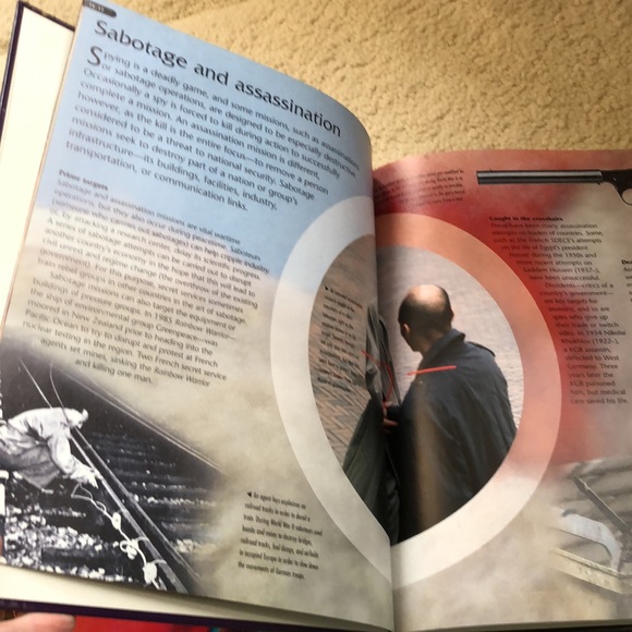 NWT 2 books Spies and Forensics both by Kingfisher Knowledge - Picture 12 of 12